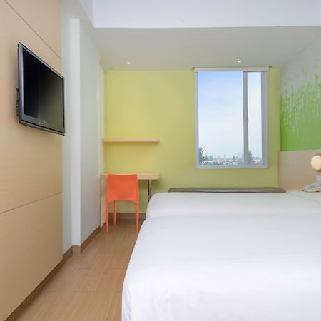 Zest Harbour Bay Batam By Swiss-Belhotel International Nagoya Ngoại thất bức ảnh