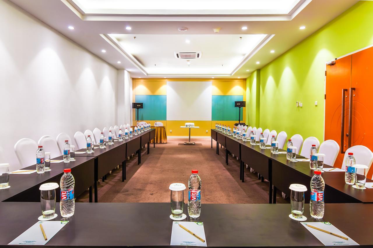 Zest Harbour Bay Batam By Swiss-Belhotel International Nagoya Ngoại thất bức ảnh
